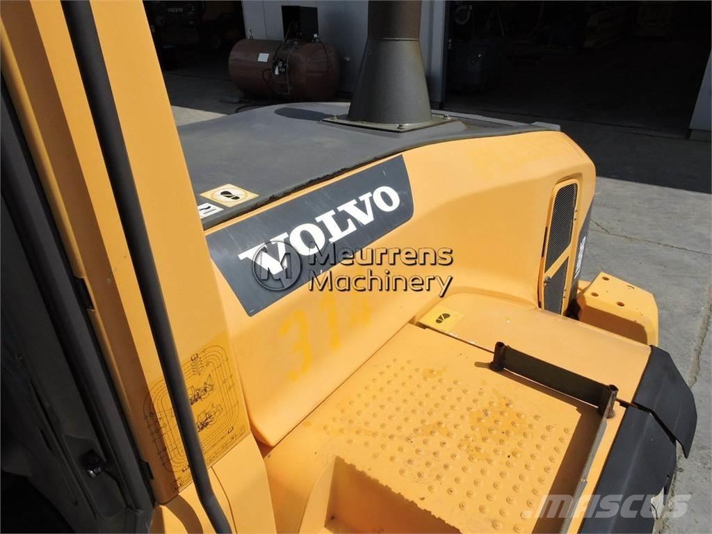 Volvo L180G Kolové nakladače