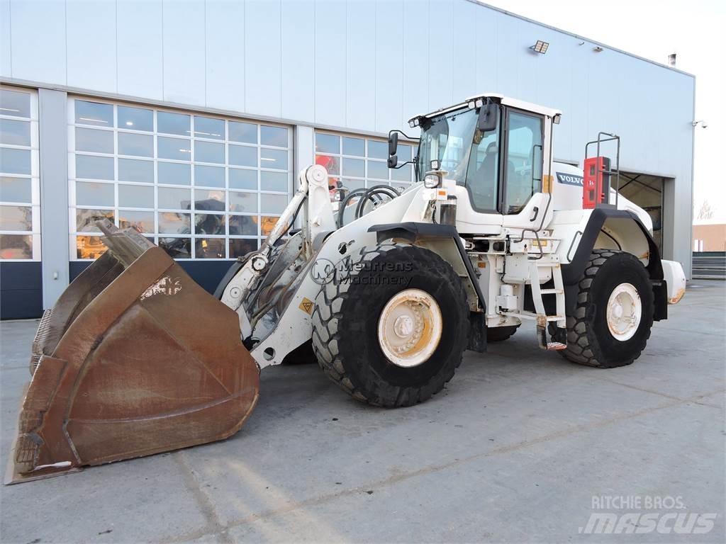 Volvo L180H Kolové nakladače