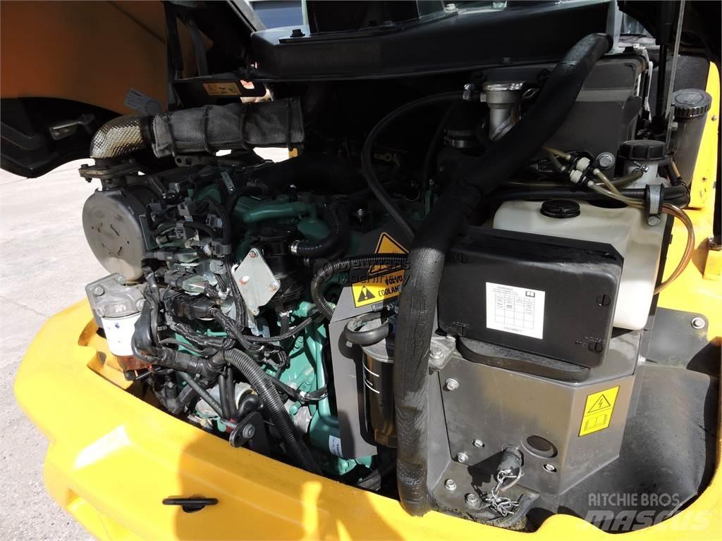 Volvo L30G Kolové nakladače