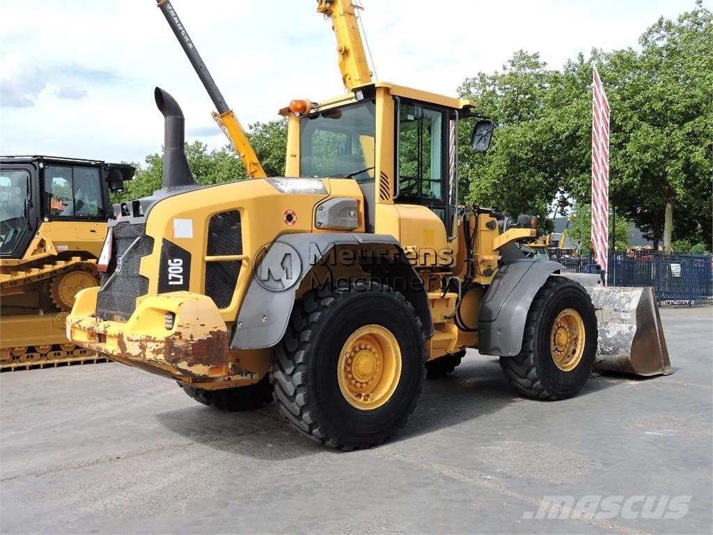 Volvo L70G Kolové nakladače