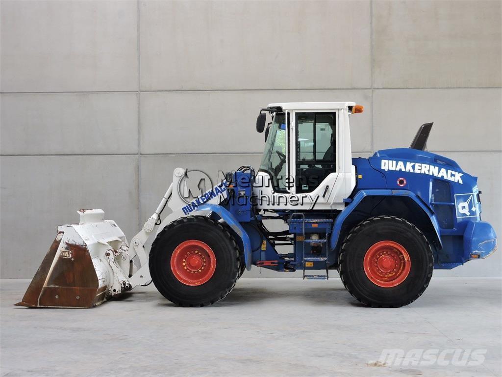 Volvo L90H Kolové nakladače