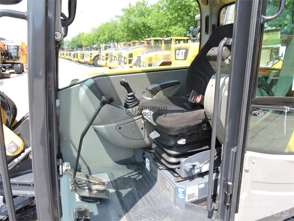 Yanmar SV120 Pásová rýpadla