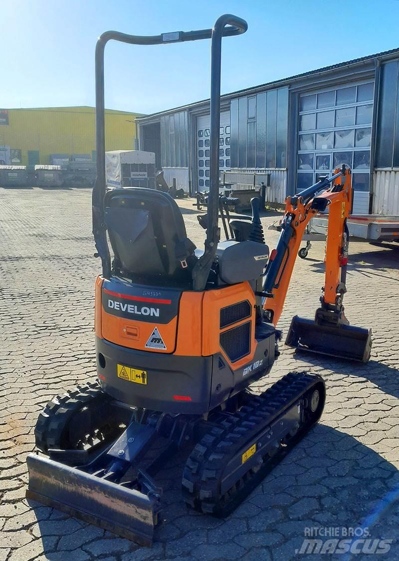 Develon DX 10Z-7 Mini rýpadla < 7t
