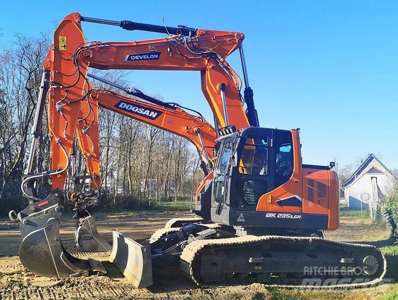 Develon DX 235 LCR-7 Pásová rýpadla