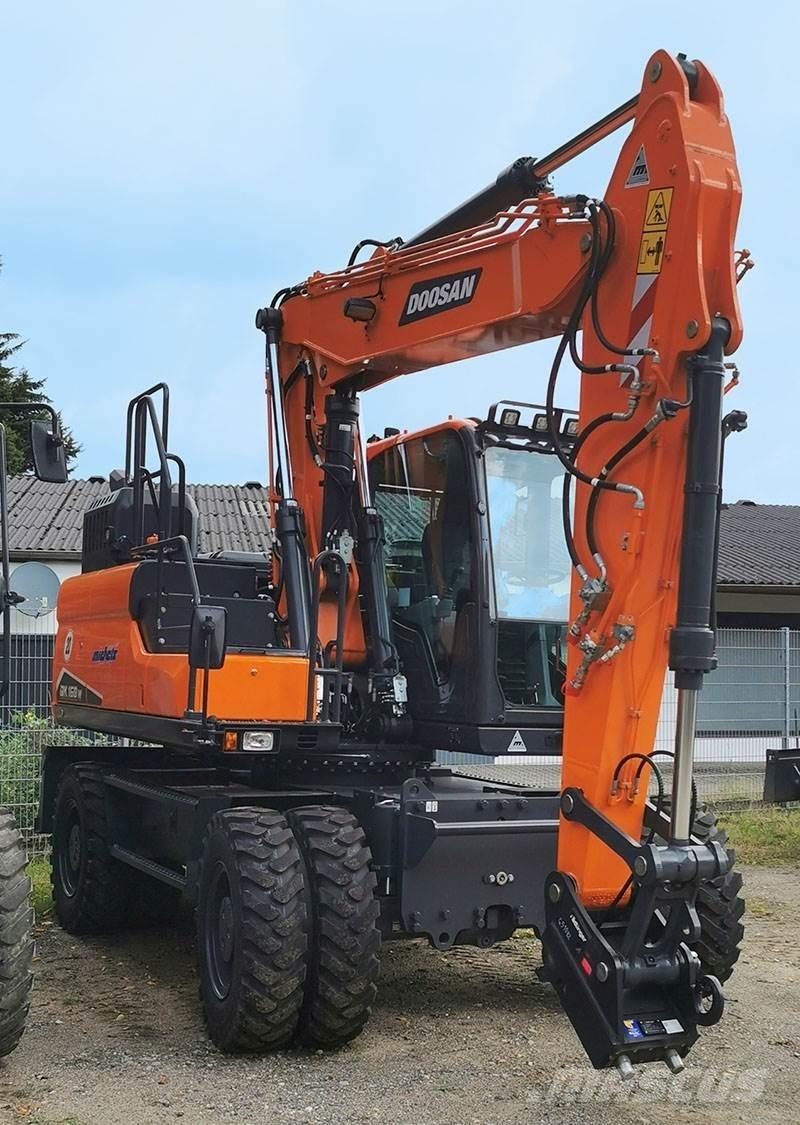 Doosan DX 160 W-7 Kolová rýpadla