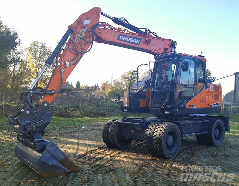 Doosan DX 165 WR-7 Kolová rýpadla