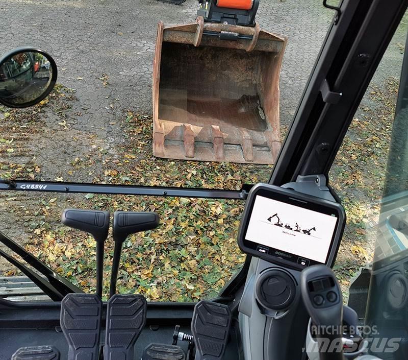 Doosan DX 210 LC-7 Pásová rýpadla