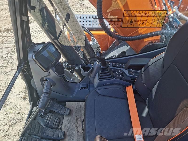 Doosan DX 210 LC-7 Pásová rýpadla