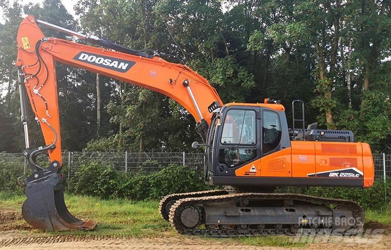 Doosan DX 225 LC-7 Pásová rýpadla