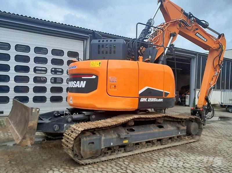 Doosan DX 235 LCR-7 Pásová rýpadla