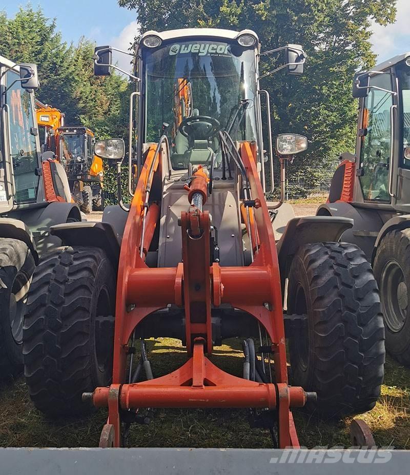 Weycor AR 520 Kolové nakladače