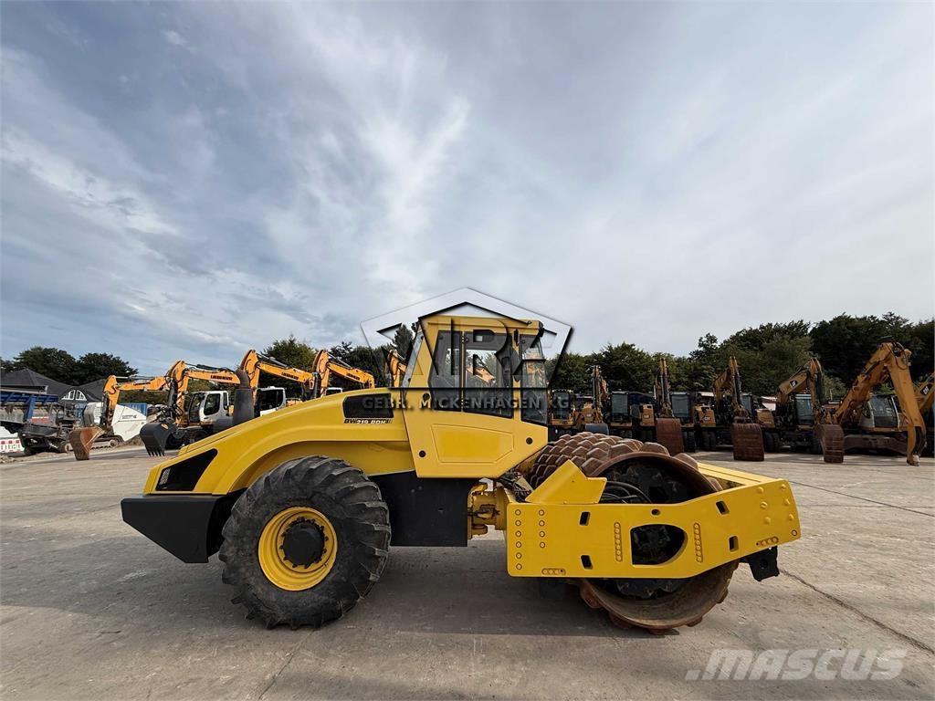 Bomag BW 219 PDH-4 Tahačové válce