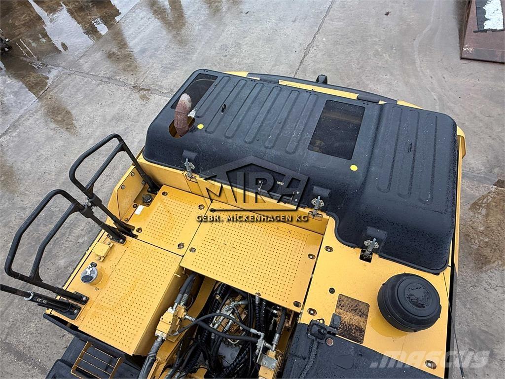 CAT 324 E LN Pásová rýpadla