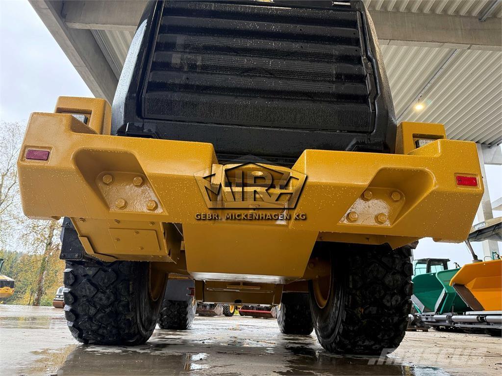 CAT 950M Kolové nakladače