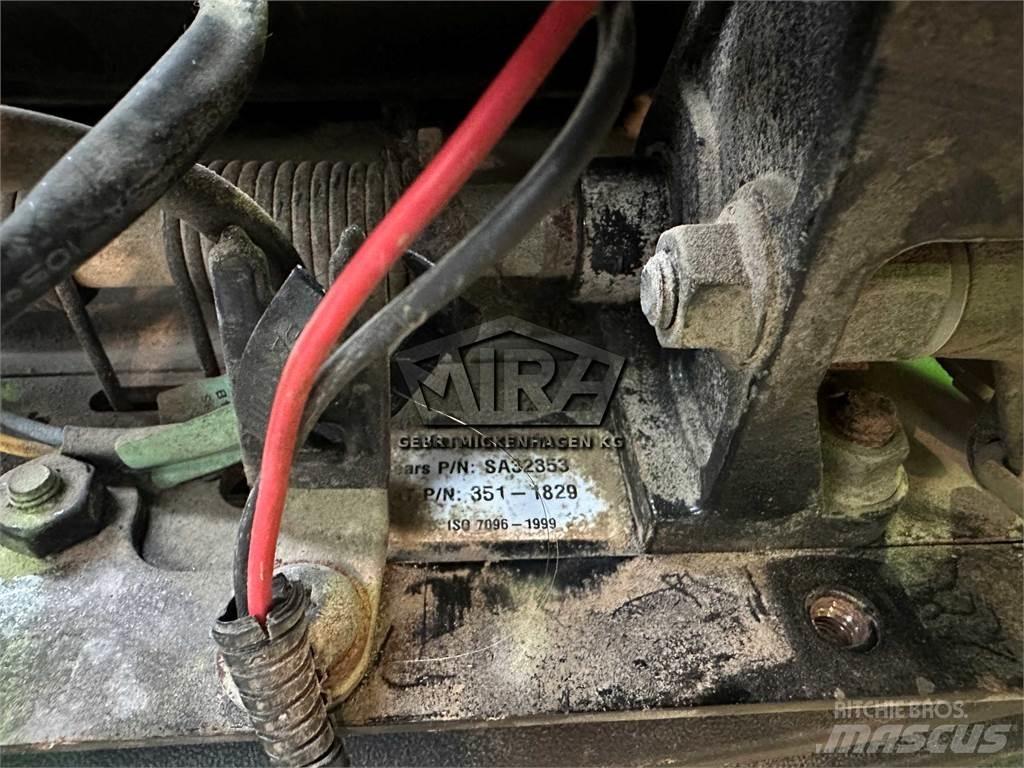 CAT 966 KXE / Sitz Kabiny a interiér