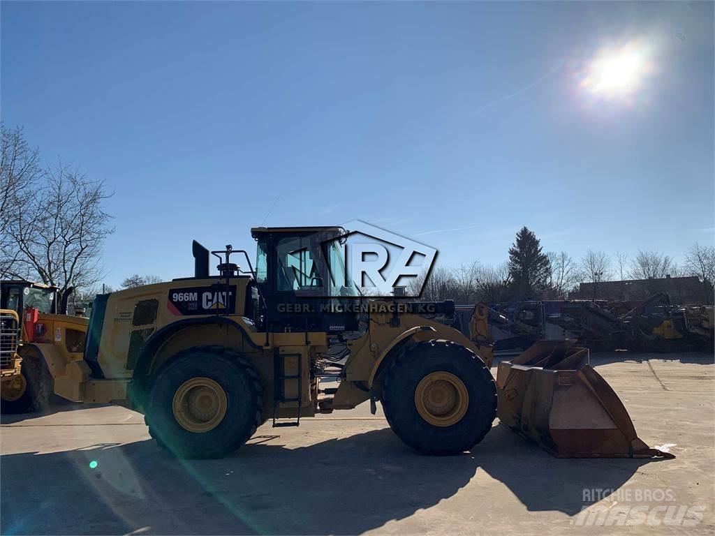 CAT 966M XE Kolové nakladače
