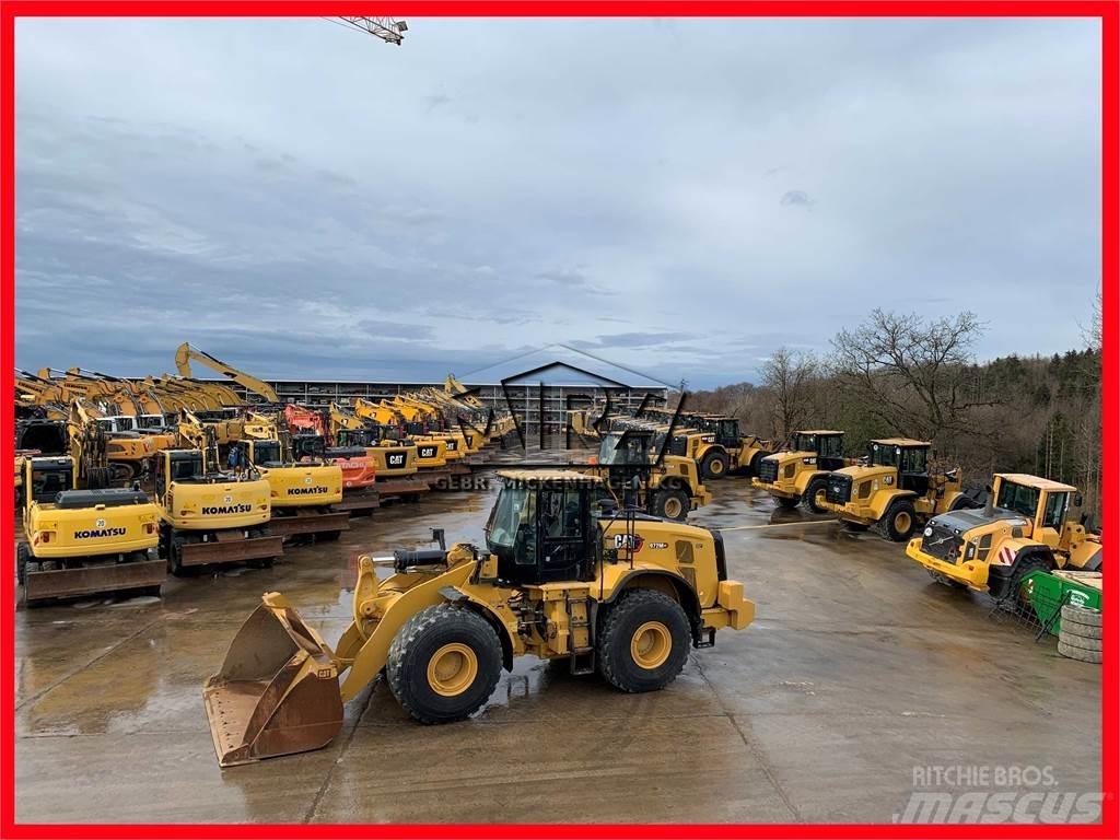CAT 972M XE Kolové nakladače