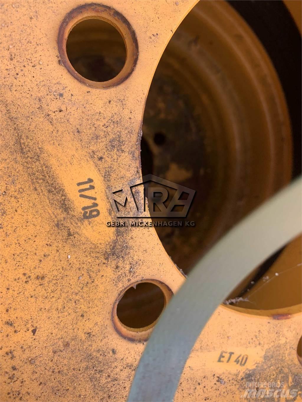  EM 405-70R18 Pneumatiky, kola a ráfky