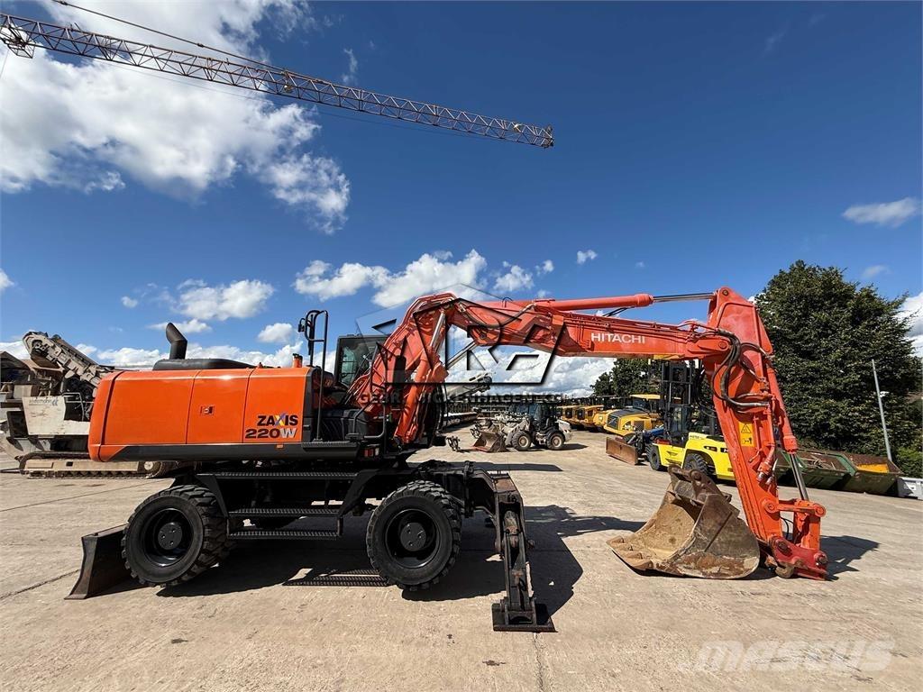 Hitachi ZX 220W-6 Kolová rýpadla