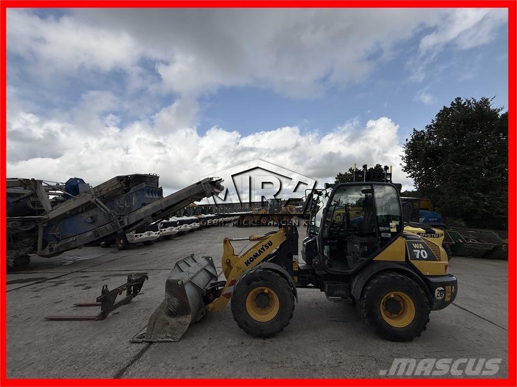 Komatsu WA70-7 Kolové nakladače