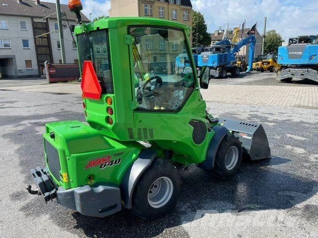 Avant Tecno 640 Kolové nakladače