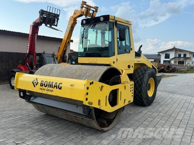Bobcat 213 DH-4 Další válce