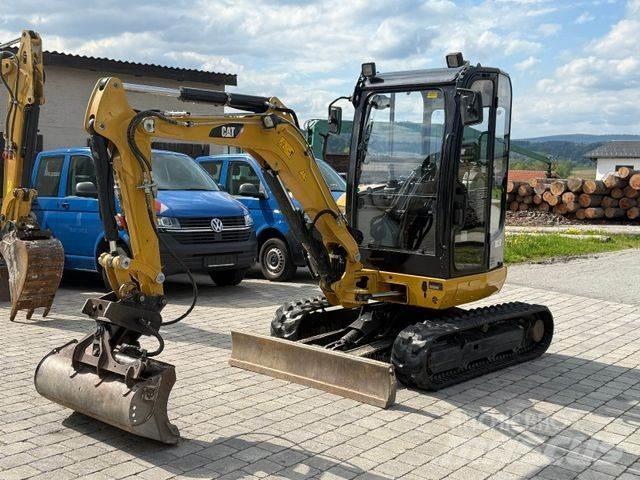 CAT 302.7D CR Mini rýpadla < 7t