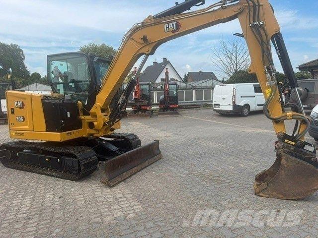 CAT 306CR Mini rýpadla < 7t