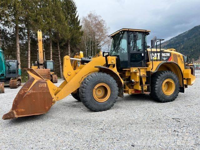 CAT 962M Steering Kolové nakladače
