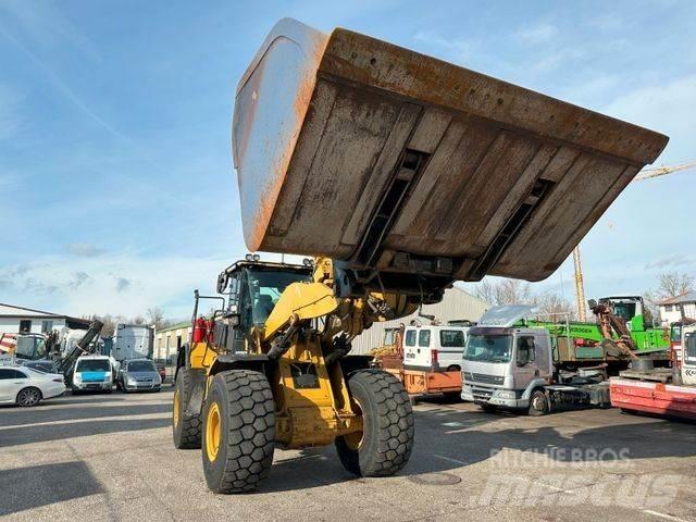 CAT 972MXE Kolové nakladače