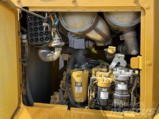 CAT D6K LGP Stavebnictví - ostatní