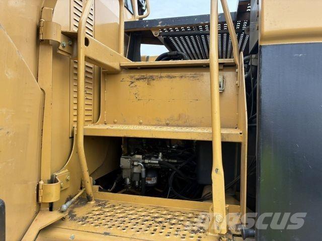 CAT M313C Stavebnictví - ostatní