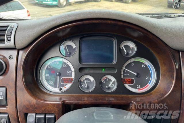 DAF CF410 4x2 Vozy na přepravu zvířat