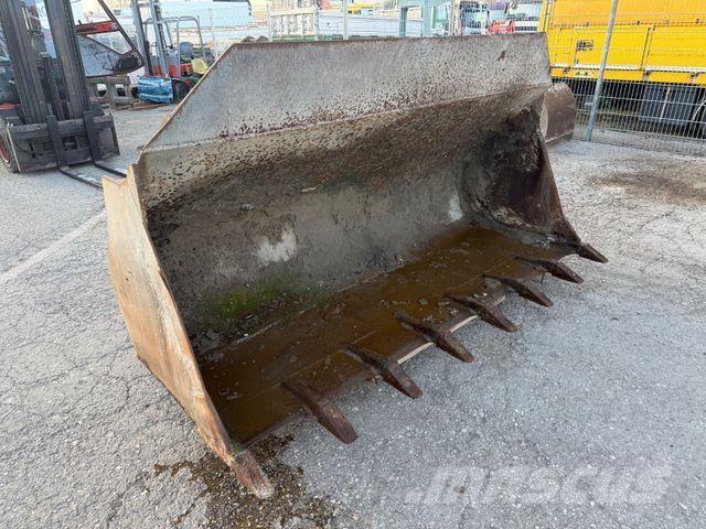  DIV. SCHAUFEL Kolové nakladače