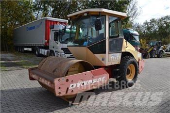 Dynapac CA 152 D Další válce
