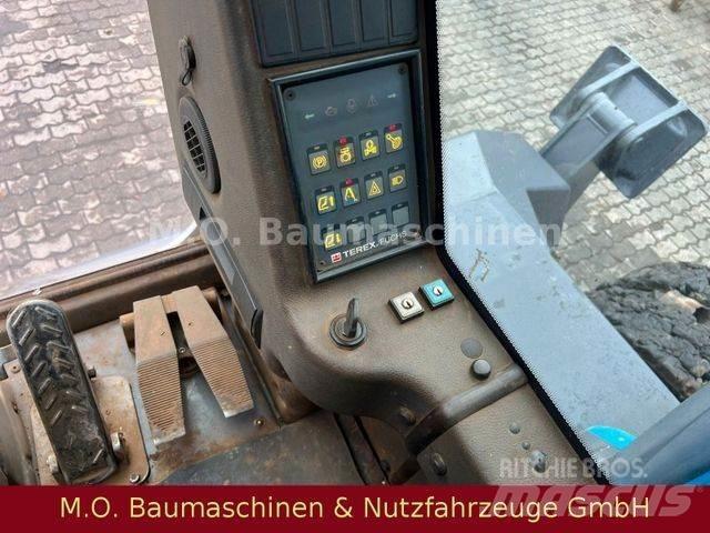 Fuchs MHL 350 Kolová rýpadla