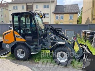GiANT G3500 X-TRA Kolové nakladače