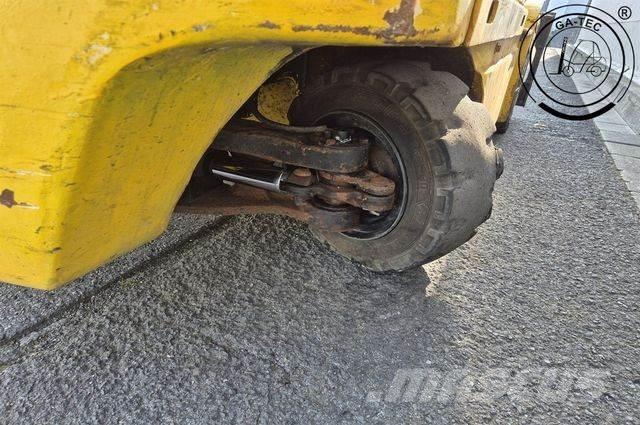 Hyundai 30B-7 Akumulátorové vozíky