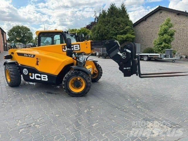 JCB 525-60 Teleskopické manipulátory