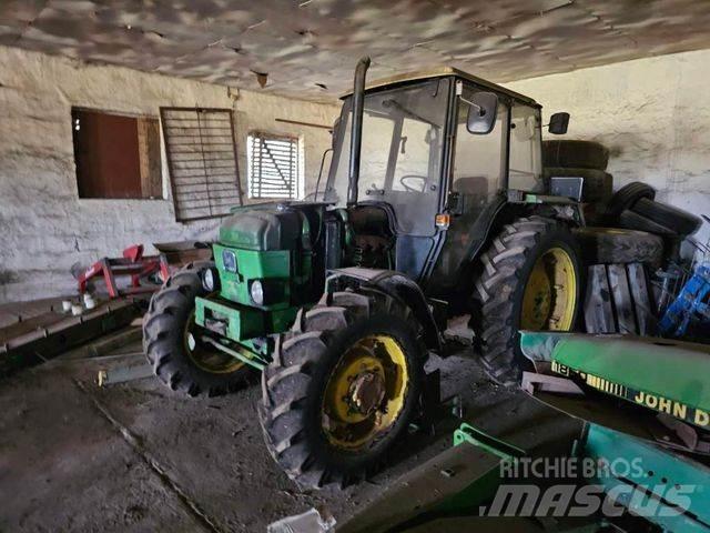 John Deere 1850 A Traktory