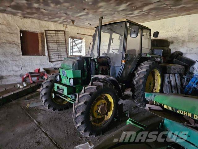 John Deere 1850 A Traktory