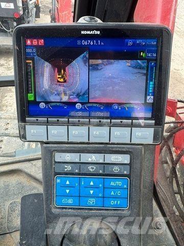 Komatsu 138US-11 Pásová rýpadla