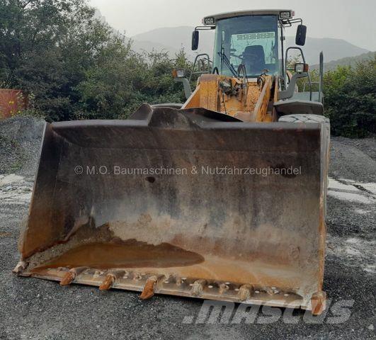 Liebherr L 574 Kolové nakladače