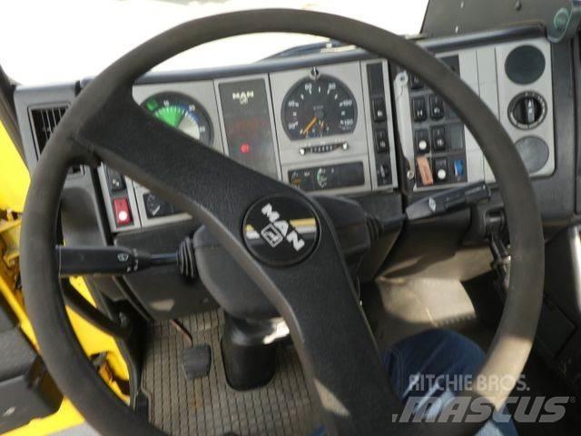 MAN 26.403 FL 6x2 Hákový nosič kontejnerů