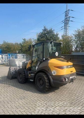 Mecalac AS 750 Kolové nakladače