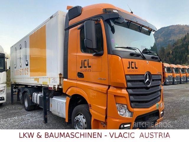 Mercedes-Benz 2545 Nákladní vozidlo bez nástavby