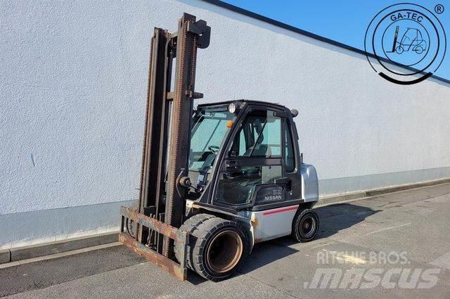 Nissan YG1D2A320 Dieselové vozíky