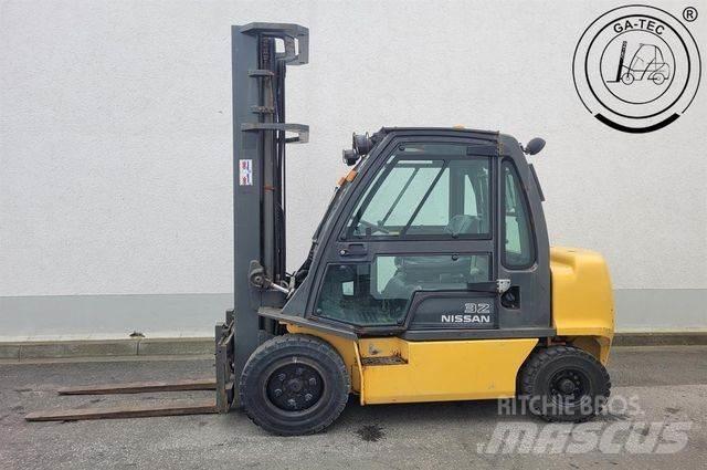 Nissan YG1D2A320 Dieselové vozíky