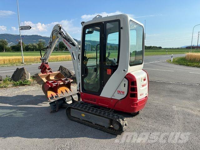 Takeuchi TB216 Mini rýpadla < 7t