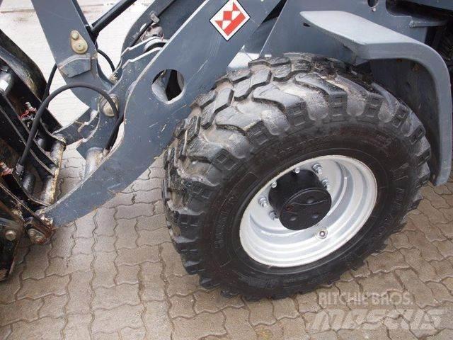 Terex TL100 Kolové nakladače
